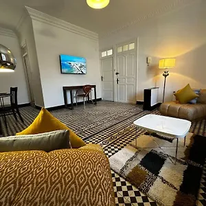 Cosy Spacious Medina Center Apartment