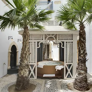 3* رياد Baladin