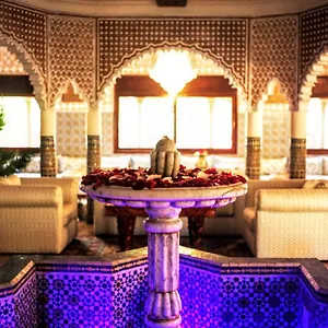 4* فندق كييتى